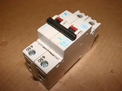 USED GENERAL ELECTRIC / GE V07216