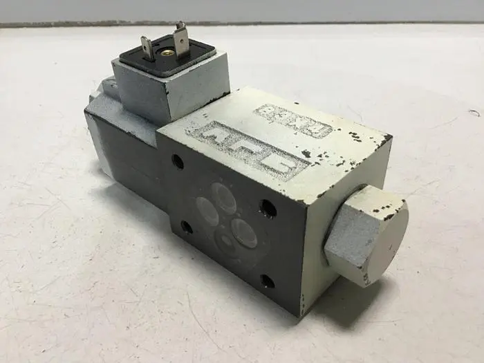 Used YUKEN DSG-01-2B2-D24-N1-50326 Valves/Fittings Michigan US | Ideal Machinery #598197