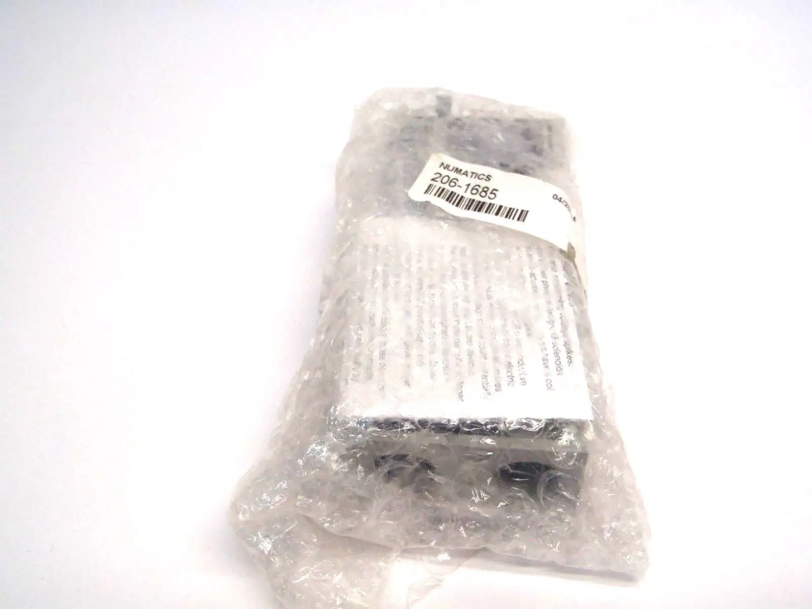 New | in-Stock Numatics Manifold Block 3/8 Inch NPT DBL-Z Board Parts (Hydraulics and Pneumatics) Michigan US | Maverick Industrial Sales #1398290