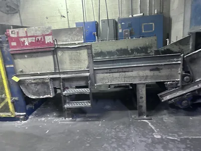 Williams XL Shredder Feed Conveyor & New York Blower System – Industrial Material Handling Package