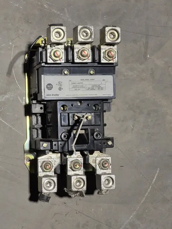 Used ALLEN-BRADLEY 500FL-FOD93 Switchgears British Columbia CA | Lenmark #409125