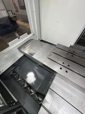 2023 HAAS VF-2SSYT Vertical Machining Centers | Hindley Machine Tool Sales, LLC (10)