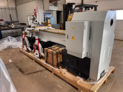 STANKO LA560x2000 Manual Lathe