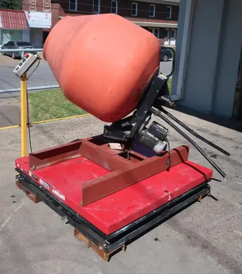 USED DAYTON/KUSLAN PRODUCTS 1000DDWB MIXER