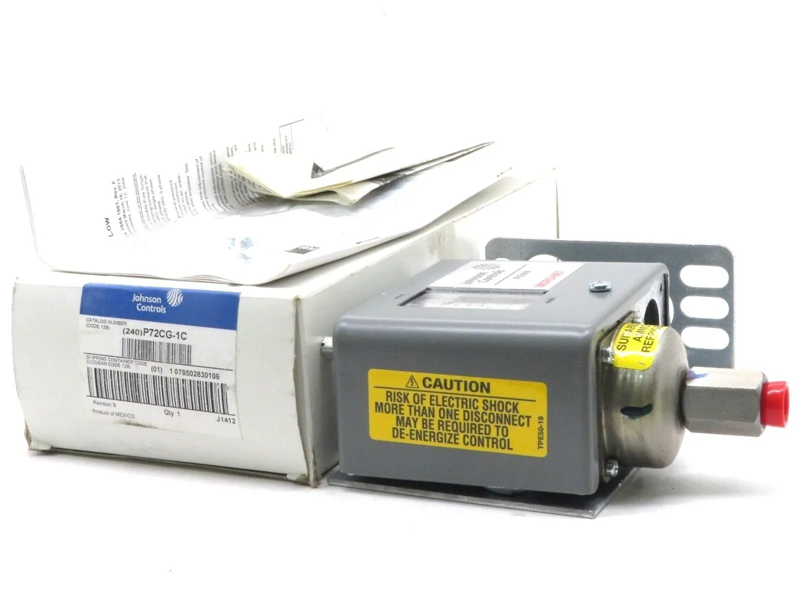 NEW JOHNSON CONTROLS P72CG-1C SUCTION PRESSURE CONTROL P72CG1C