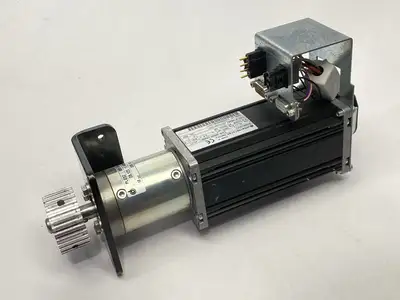 USED DUNKERMOTOREN MOTOR 3300RPM 3.5A 40V W/ PLG52 28.125:1 800NCM