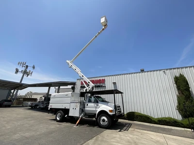 Used 2013 FORD F750 Bucket (boom) trucks California US | Big Truck & Equipment #1412328