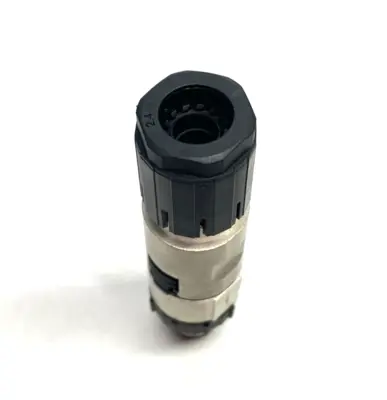 USED SIEMENS FASTCONNECT M12 PLUG PRO 2X2 M12 PLUG-IN CONNECTOR