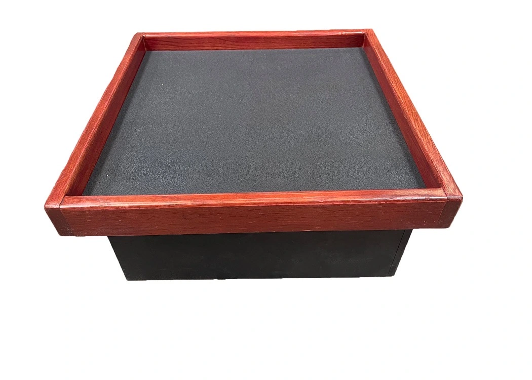 1-0425 Small Square Risers