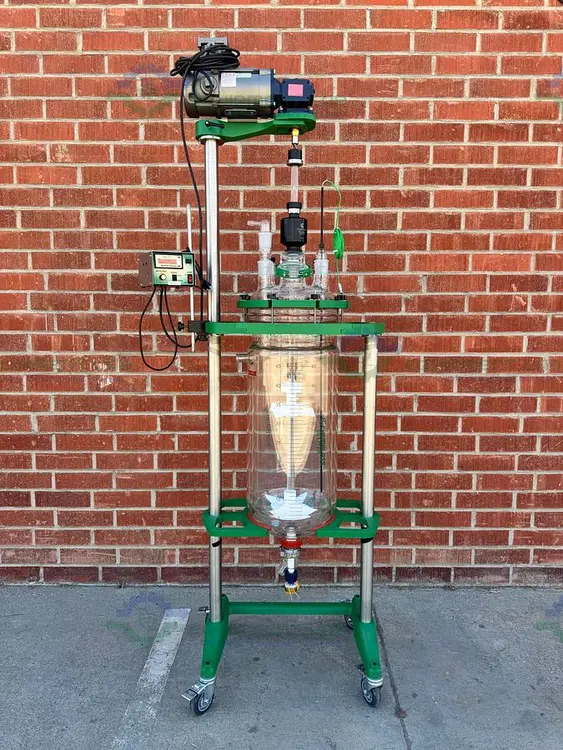 New | in-Stock 2020 CHEMGLASS 50 LITER JACKETED GLASS REACTOR W/ ZERO DEAD SPACE DRAIN VALVE MFG 20 Reactors California US | Equipment Lab #1266141