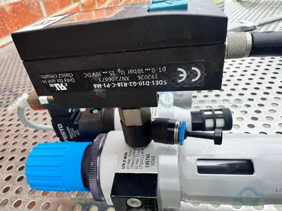 Used FESTO LFR-D-MINI REGULATOR W/ FESTO HEE-D-MINI-24 36PSI/0.25MPA Regulators California US | Equipment Lab #1285488