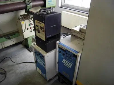 USED OTC WELDING ROBOT 350 TB