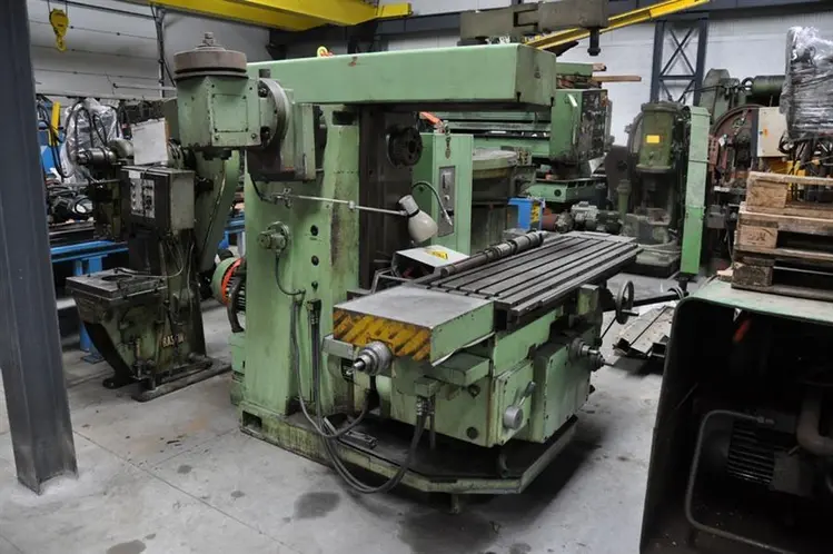 Used TOS FGH 40 X:1000 - Y:400 - Z:450 MM Universal Machining Centers | Apt International N.V #364585