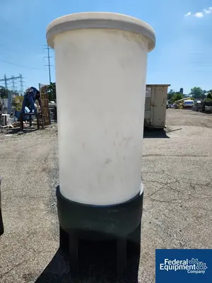 N/A (5) Plastic Checm-Tainer Tanks