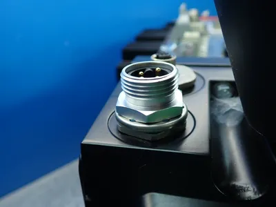 NEW SEW SERVODRIVE PHC21AA075M1E31A00