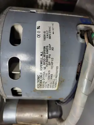 USED TECH POWER CONTROLS D27H0000
