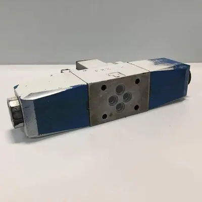 USED VICKERS DG4V37CMP7H750