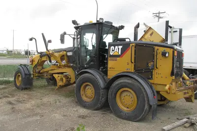 Used 2015 CATERPILLAR 160M VHP PLUS Motor Graders Manitoba CA | Conquest Truck & Auto Sales #1421340
