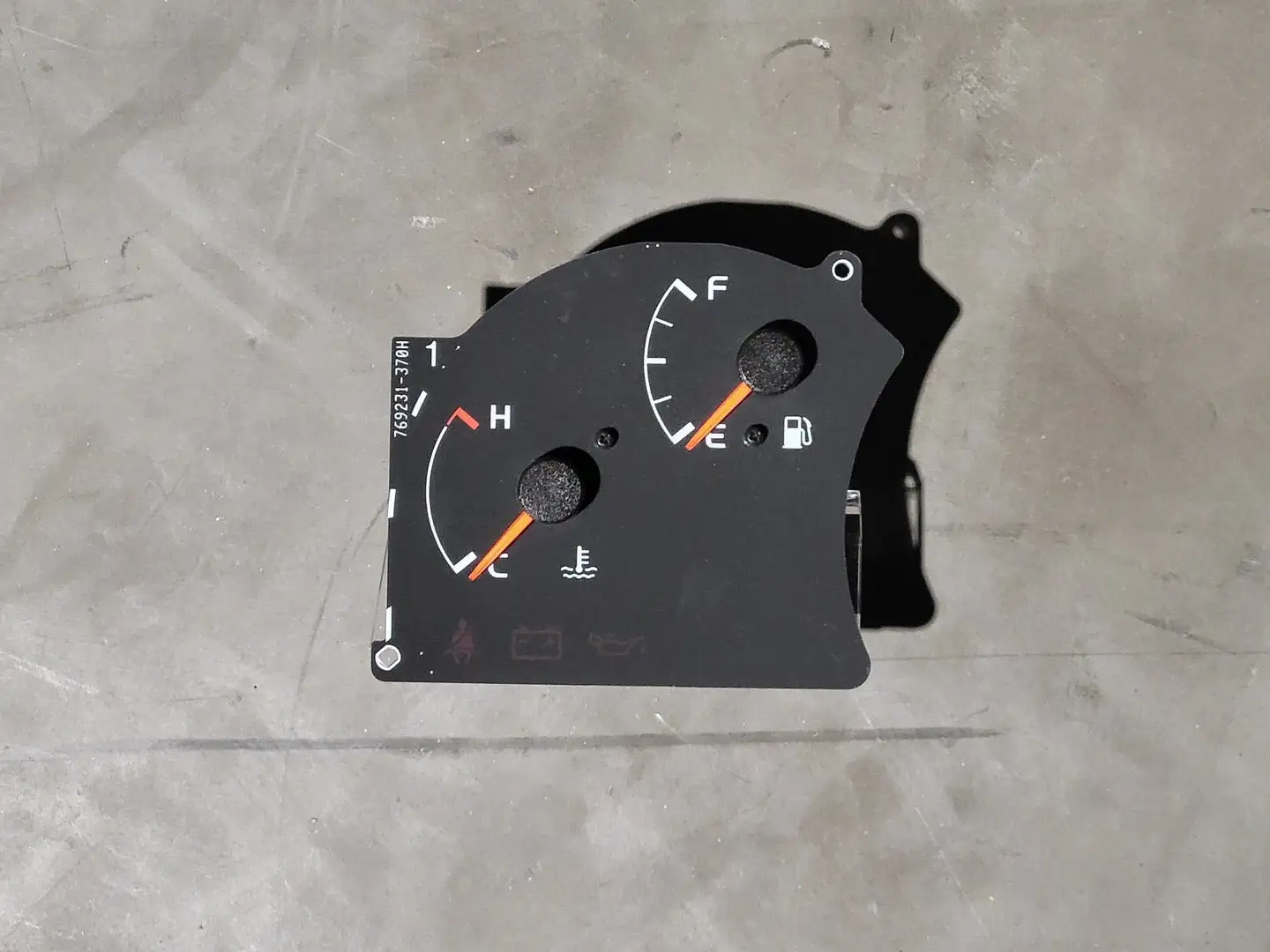 NEW TOYOTA 83882-6C060