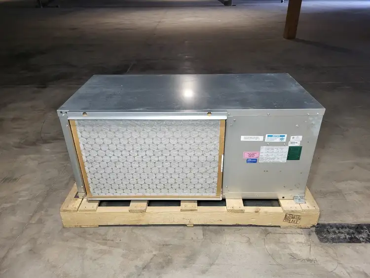 New | in-Stock 2022 DAIKIN ENFINITY 036 HVAC Parts and Equipment British Columbia CA | Lenmark #242771