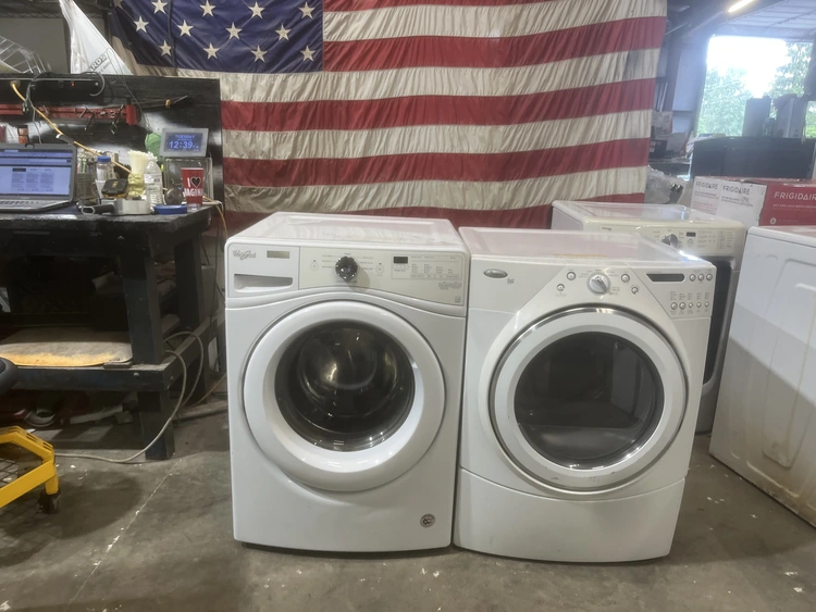Used WHIRLPOOL FRONT LOAD SET Residential Appliances Michigan US | Miedema Asset Management Group #1322308