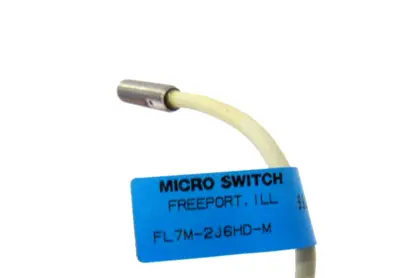 NEW HONEYWELL FL7M-2J6HD-M PROXIMITY SENSOR FL7M2J6HDM