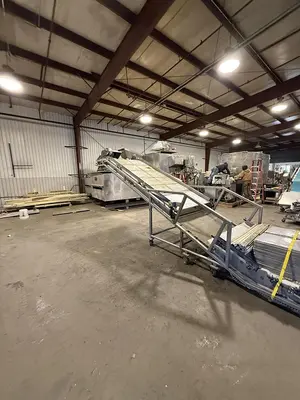 FOOD PROCESS AUTOMATION 50IN WIDE BELT INCLINE CONVEYOR WITH LOMA METAL DETECTOR