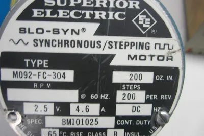 USED SUPERIOR ELECTRIC M092-FC-304 SLO-SYN STEPPING MOTOR M092FC304