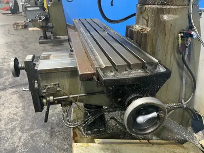 Used BRIDGEPORT EZTRAK SERIES II Vertical Mills Ohio US | HGR 24 #1316163