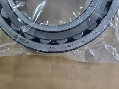 NEW SKF 23124 CC/W33