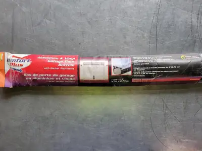 Aluminum and Vinyl Garage Door Bottom