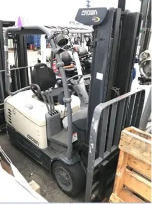 Used 2014 CROWN SC5200-40 4-Wheel Sit down Electric Counterbalance Forklifts Pennsylvania US | National Lift Equipment #1502126