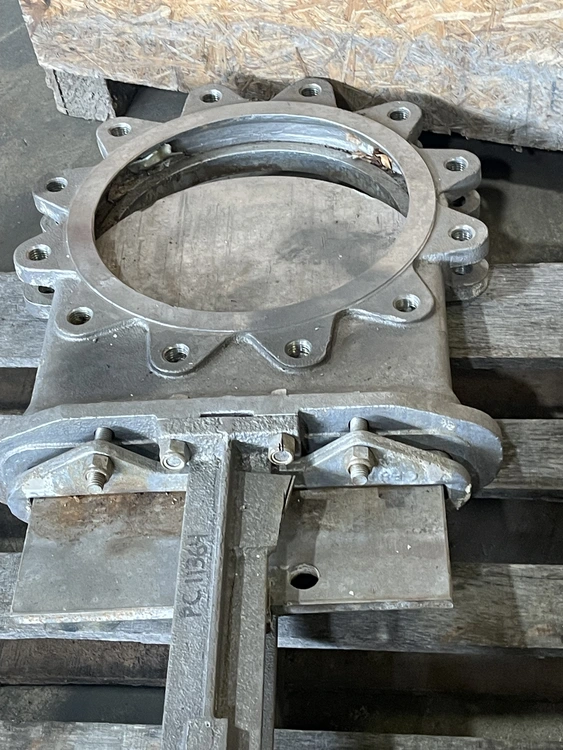 Used Hilton _UNKNOWN_ Valves/Fittings Minnesota US | Peak Machinery, Inc. #286566