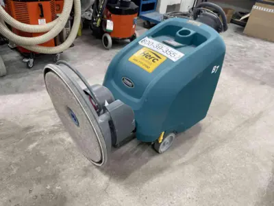 2023 TENNANT B7 Floor Polishers | Steam Well LLC (1)