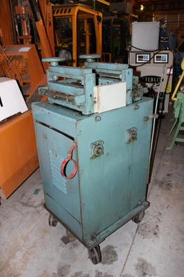 USED ROWE A13-080