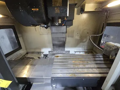 2018 Leadwell V-50i VMC w/ 30-Slot ATC, Conveyor, Fanuc Oi-MF Controller