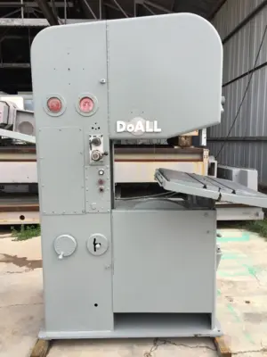 26” DoAll Mdl. 2612-2H Vert. Band Saw #3953