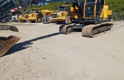 Used HYUNDAI HX235ALCR Crawler Excavators Illinois US | Mitsubishi HC Capital America #1362939