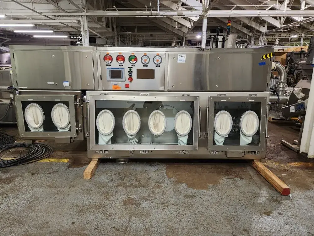 99" Telstar Compounding Isolator, S/s, (6) Glove