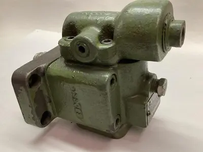 Used VICKERS XCG-03-F-10 Pump & Valve Parts Ohio US | Surplus Asset Holdings #1246206