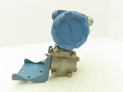 Rosemount 1151DP4S22 Electronic Pressure Transmitter 2000PSI 45VDC W/Bracket