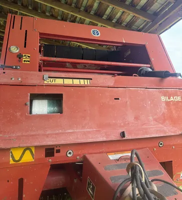 NEW HOLLAND 648 Balers | Penncon Management, LLC (12)