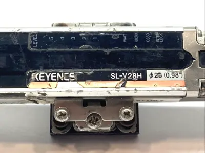 Used KEYENCE Safety Light Curtain Transmitter 28 Beam 24VDC Light Curtains & Grids Michigan US | Maverick Industrial Sales #1392582