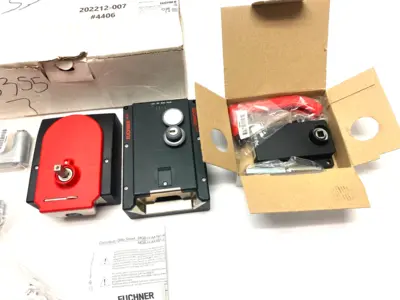 USED EUCHNER GUARD LOCKING MECHANICAL DOOR INTERLOCK SWITCH
