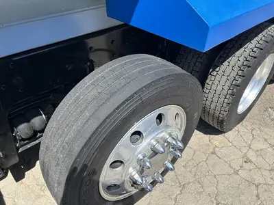 USED 2018 PETERBILT 579