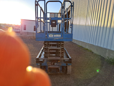 USED 2019 Genie GS-3246