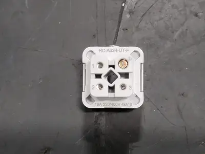 NEW PHOENIX CONTACT HC-A03-I-UT-F