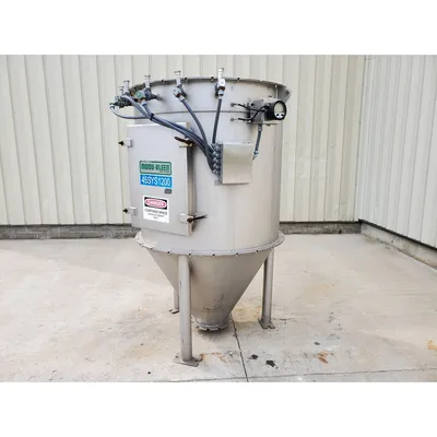 Used Dynamic Air Modu-Kleen Dust Filter Stainless Steel Cartridge Collector