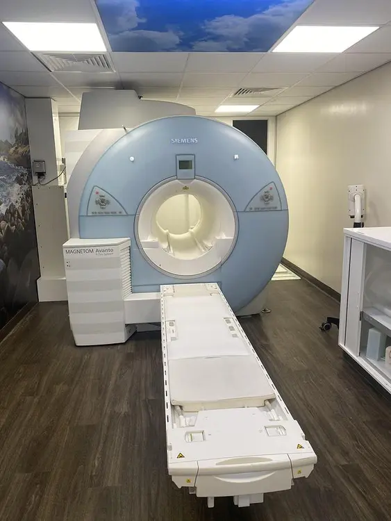 Used 2011 SIEMENS MAGNETOM AVANTO MRI | UCY Industrial GmbH #387498