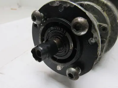 Danfoss Bauer BG04-31/DU04LA8/SP 0,015kW 810RPM 255-480V  50/60Hz Geared Motor